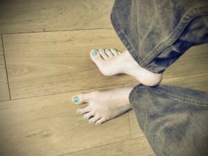barefoot feet without barefoot shoes