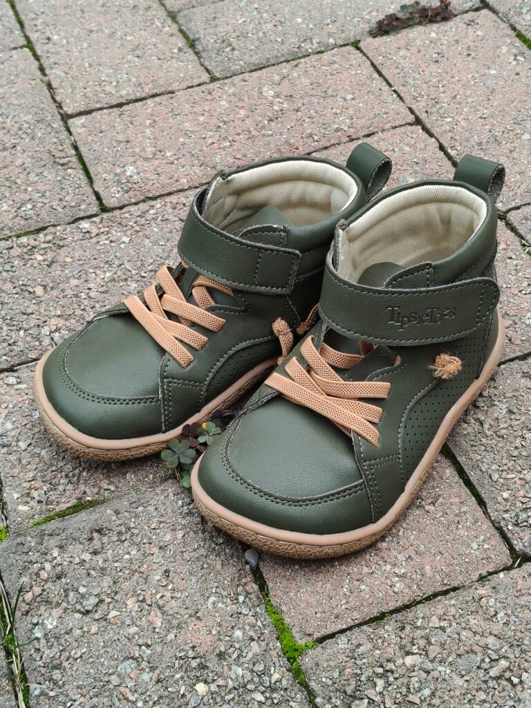 Tipsietoes Kids Leather Boots – The ideal all rounder toddler boots for wide feet!